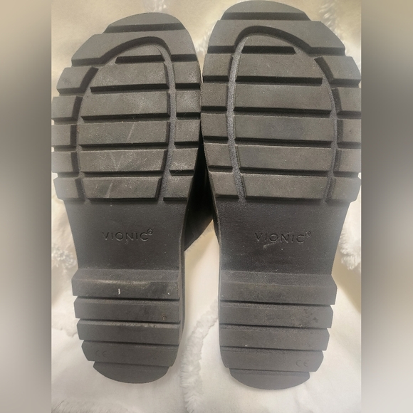 Vionic Black Leather Capitola Crystal Slides Sz 7.5 - Picture 3 of 4